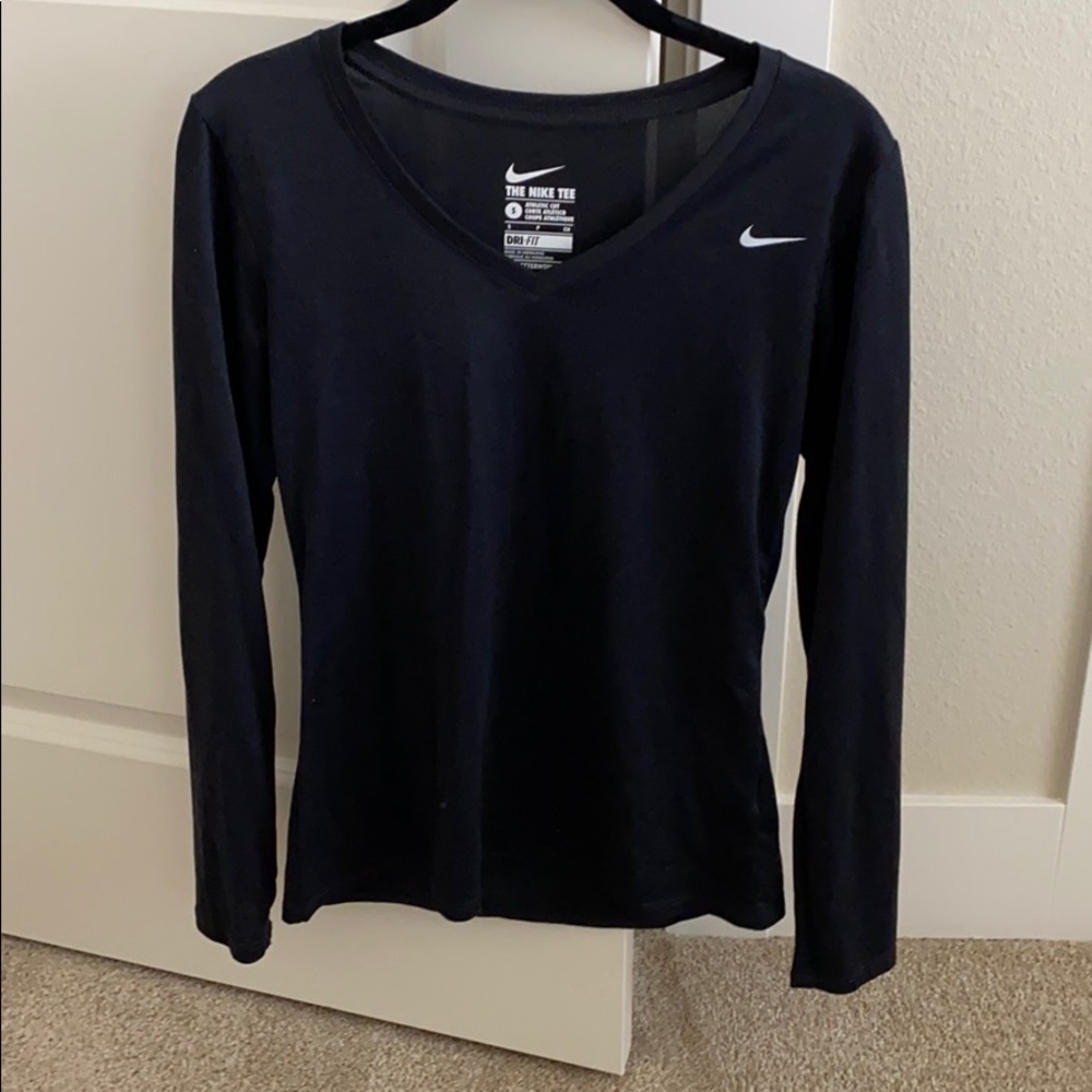 Dri fit Nike v neck long sleeve